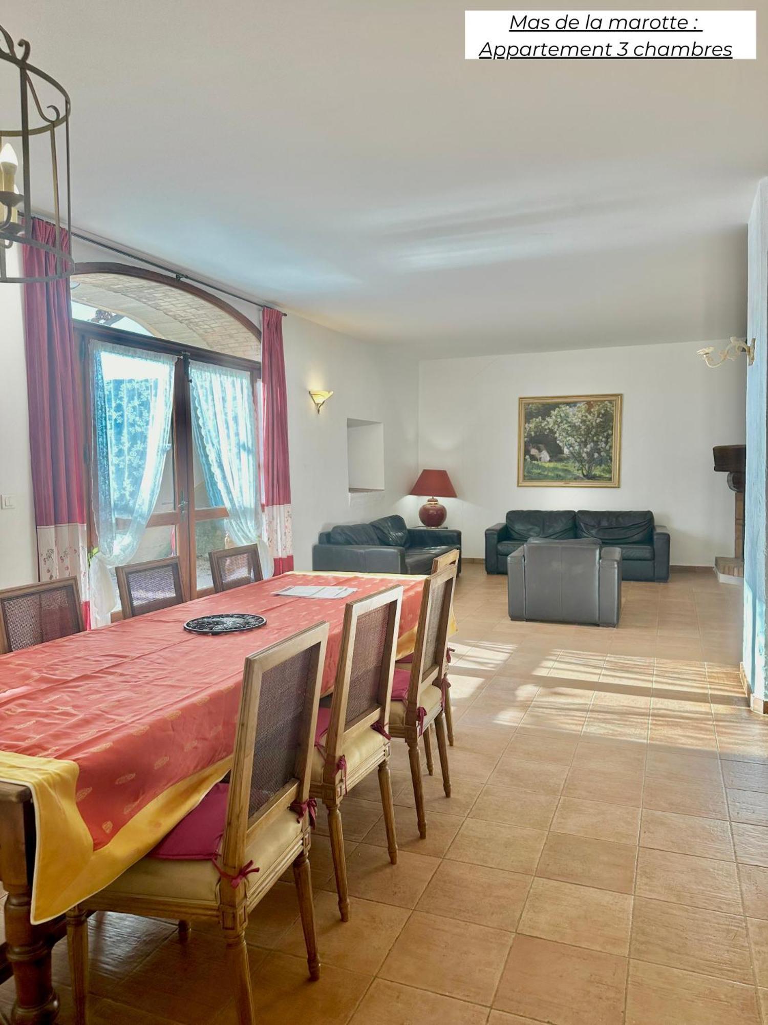 Domaine Les Terres De Saint-Hilaire Apartment Ollieres Exterior photo